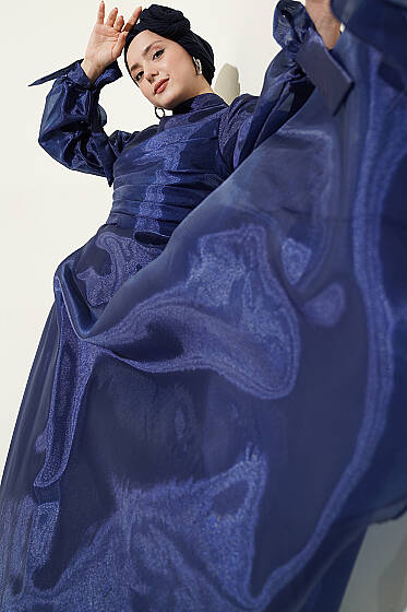 Önü Pileli Tül Abiye Elbise Lacivert - Elbise