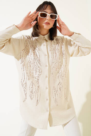 Önü Pul Süslemeli Basic Gömlek Bej - Gömlek