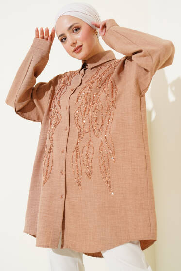 Önü Pul Süslemeli Basic Gömlek Latte - Gömlek