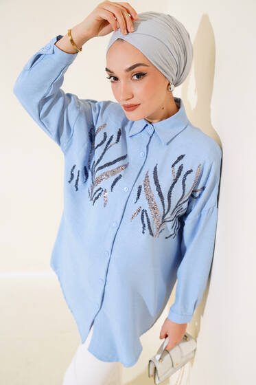 Önü Pul Süslemeli Gömlek Buz Mavisi - Gömlek