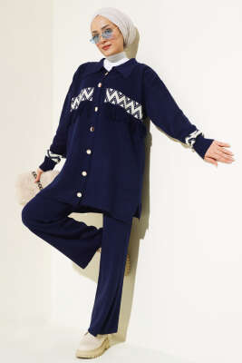 Önü Püskül Detaylı Triko İkili Takım Lacivert - SUDE NAZ