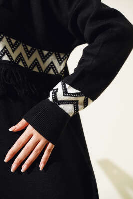 Önü Püskül Detaylı Triko İkili Takım Siyah - Triko İkili Takım