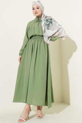 Önü Şerit Dantelli Etekli İkili Takım Çağla Yeşili - İkili Takım