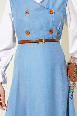 Önü Tahta Düğmeli Kolsuz Elbise Kot Mavisi - Tesettür Elbise