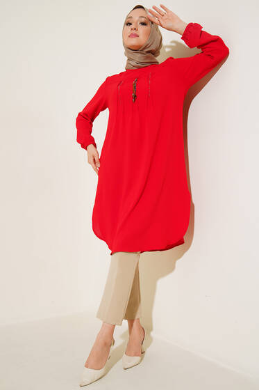 Önü Takı Detaylı Uzun Tunik Kırmızı - Tunik