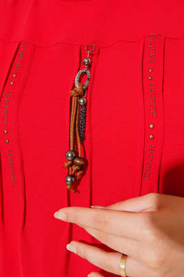 Önü Takı Detaylı Uzun Tunik Kırmızı - Tunik