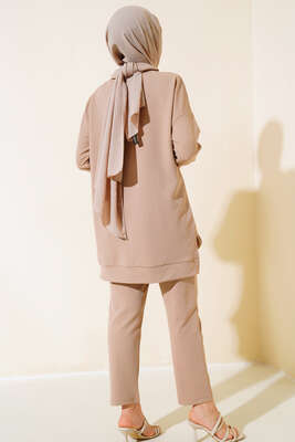 Önü Taş Detaylı İkili Takım Bej - İkili Takım