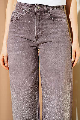 Önü Taş Süslemeli Baggy Kot Pantolon Kahve - Kadın Giyim Modelleri