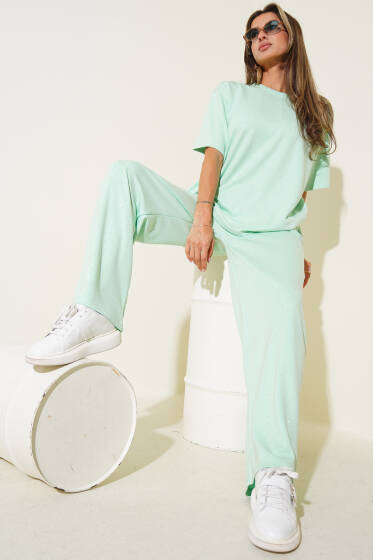 Önü Taş Süslemeli İkili Takım Su Yeşili - Kadın Giyim Modelleri