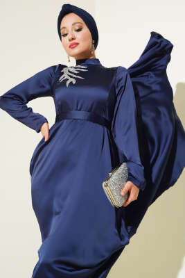 Önü Taş Süslemeli Saten Abiye Elbise Parlement - Tesettür Elbise