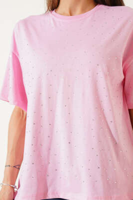 Önü Taş Süslemeli T-shirt Pembe - Kadın Giyim Modelleri