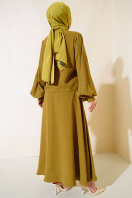 Önü Taşlı Etekli İkili Takım Yağ Yeşili - İKİLİ TAKIM