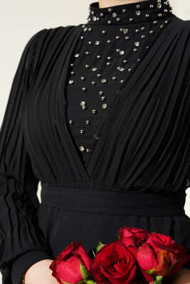 Önü Taşlı Pileli Şifon Elbise Siyah - Tesettür Elbise