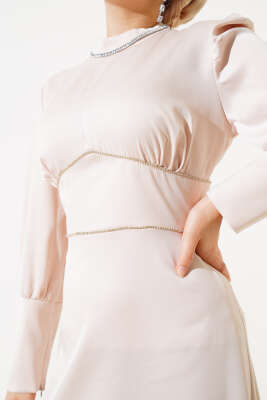 Önü Taşlı Saten Abiye Elbise Bej - Tesettür Elbise