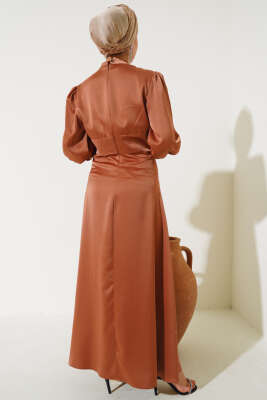 Önü Taşlı Saten Abiye Elbise Kiremit - Tesettür Elbise