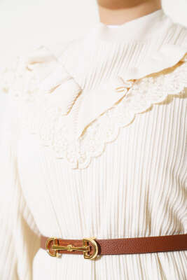 	 Önü V Dantelli Triko Elbise Bej - Tesettür Elbise