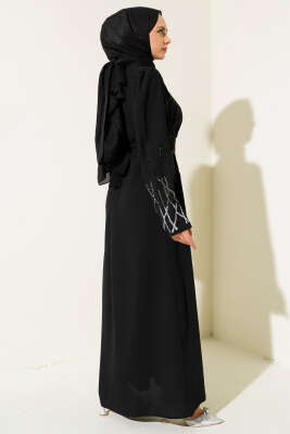 Önü ve Kolu Taşlı Büyük Beden Elbise Siyah - Tesettür Elbise