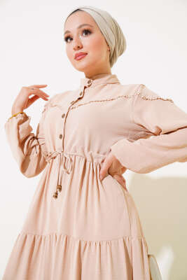 Önü Yarım Düğmeli Kat Kat Elbise Bisküvi - Tesettür Elbise