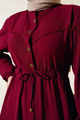 Önü Yarım Düğmeli Kat Kat Elbise Burgonya - Tesettür Elbise