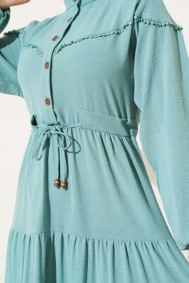 Önü Yarım Düğmeli Kat Kat Elbise Su Yeşili - Tesettür Elbise