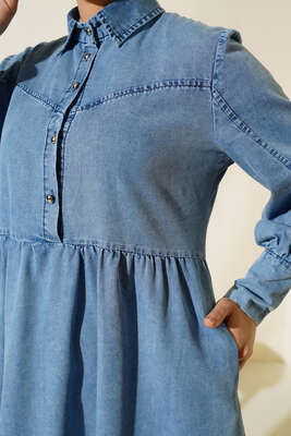 Önü Yarım Düğmeli Kot Elbise Kot Mavisi - Tesettür Elbise