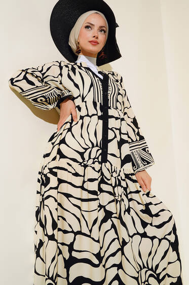 Önü Yarım Düğmeli Patlı Elbise Siyah - Elbise