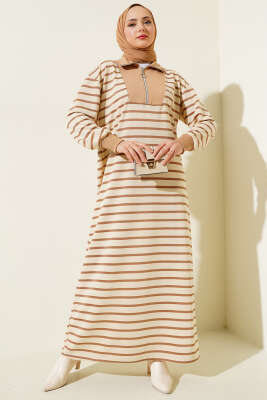 Önü Yarım Fermuarlı Çizgili Elbise Latte 