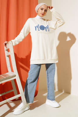 Önü Yazı Nakışlı Tunik Krem - Tunik