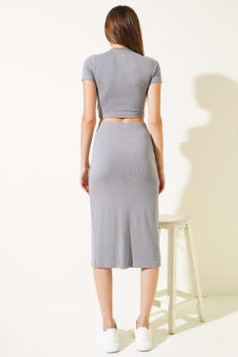 Önü Yırtmaçlı Etekli İkili Takım Gri - Kadın Giyim Modelleri