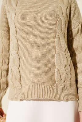 Örgü Detaylı Triko Kazak Altuni - Triko Kazak