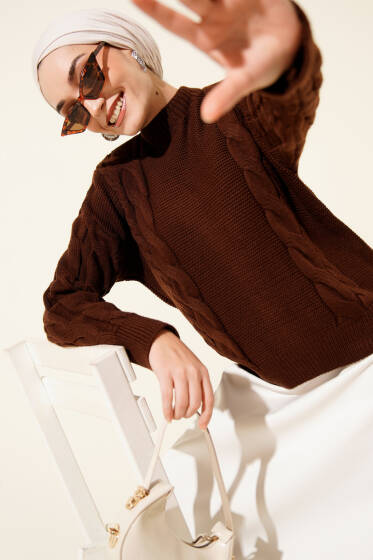 Örgü Detaylı Triko Kazak Kahve - Triko Kazak