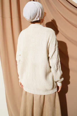 Örgü İşlemeli Triko Kazak Bej - Triko Kazak