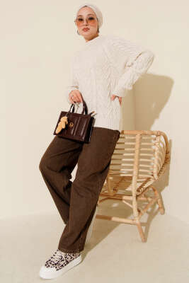 Örgü Kabartmalı Triko Kazak Ekru - Triko Kazak