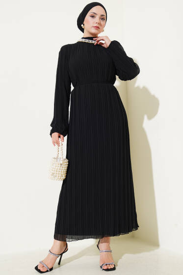 Örgü Kuşaklı Pileli Şifon Elbise Siyah - Elbise