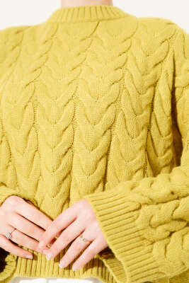 Örgülü Salaş Triko Kazak Yağ Yeşili - Triko Kazak