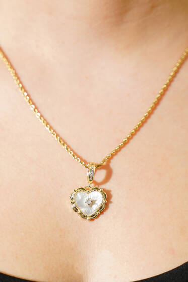 Ortası Taşlı Kalpli Kolye Gold - Günün Seçilenleri