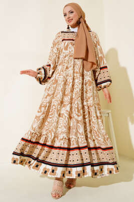 Otantik Desen Yaka Püsküllü Elbise Latte - Tesettür Elbise