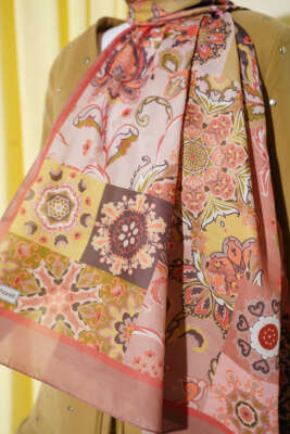 Otantik Desenli Çiçekli Şal Camel - Başörtüsü