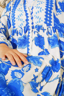 Otantik Desenli Düğmeli Elbise Mavi - Tesettür Elbise