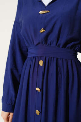 Oval Düğmeli Elbise Lacivert - Tesettür Elbise