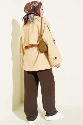 Oversize Apoletli Düğmeli Kısa Trençkot Bej - Trençkot