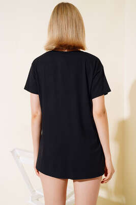 Oversize V Yaka T-shirt Siyah - Thumbnail