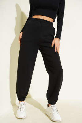 Paça Bel Lastikli Şardonlu Pantolon Siyah - HELLIE