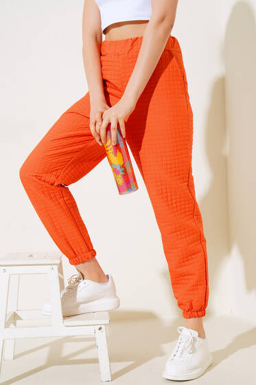 Paça Lastikli Kapitone Pantolon Oranj - Pantolon