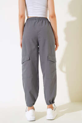 	 Paça Lastikli Kargo Cep Pantolon Füme - Kadın Giyim Modelleri