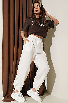 Paça Lastikli Paraşüt Jogger Pantolon Beyaz - Kadın Giyim Modelleri