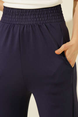 Paça Pensli Bel Lastikli Scuba Pantolon Lacivert - Kadın Giyim Modelleri