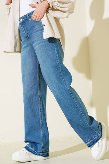 Paça Püskül Detaylı Palazzo Kot Pantolon Açık Mavi - Pantolon