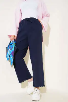 Paça Püsküllü İp Bağcık Detaylı Pantolon Lacivert - Pantolon