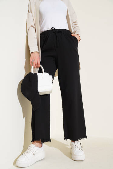 Paça Püsküllü İp Bağcık Detaylı Pantolon Siyah - Pantolon